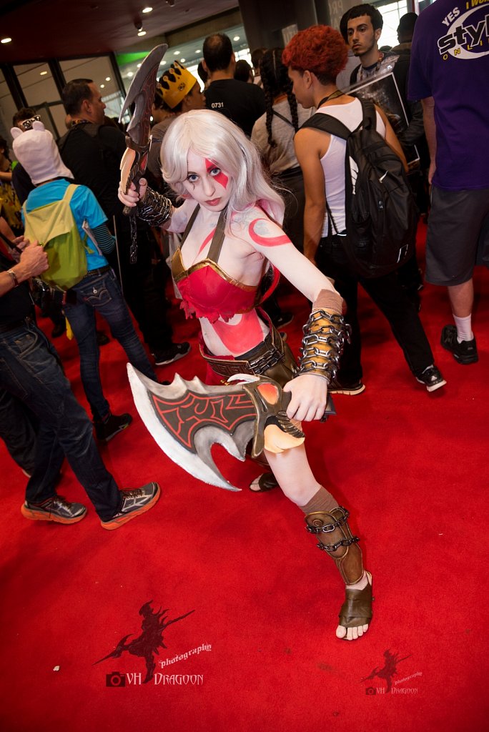 Female Kratos